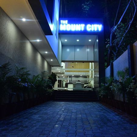 The Mount City Near Us Consulate Madras Buitenkant foto